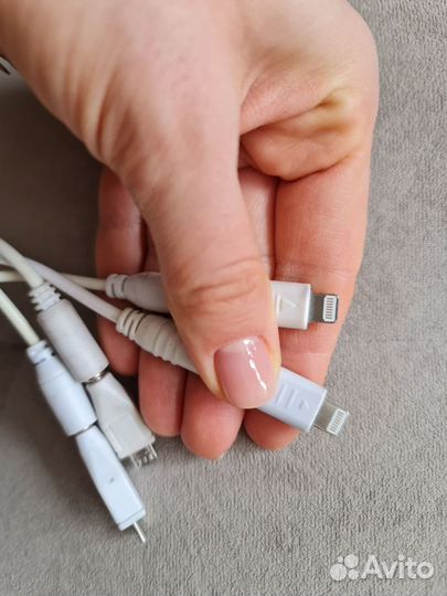 Провода с переходниками lightning и micro-usb