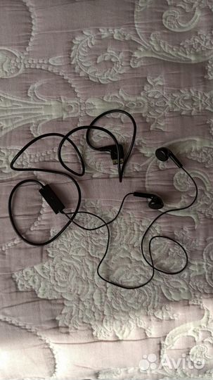 Наушники Samsung