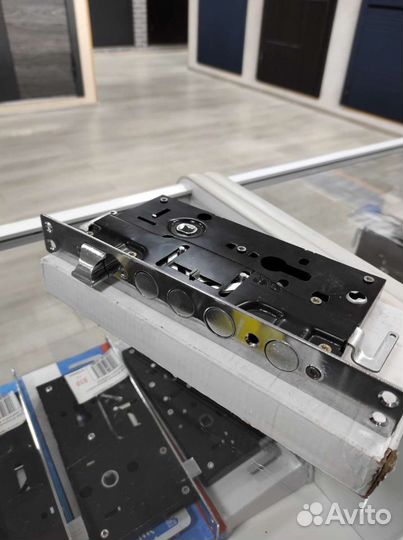 Замки на китайские двери