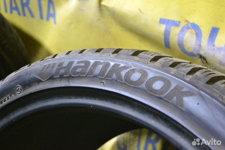 Hankook Winter I'Cept Evo2 W320 265/35 R20