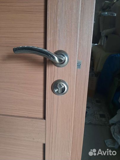 Продам двери