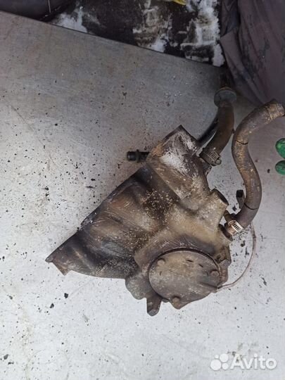 Впускной коллектор 051129713 Volkswagen