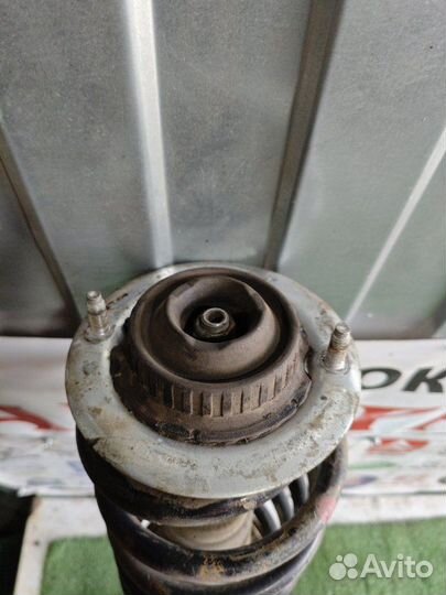 Стойка подвески передняя Audi A4 B5 ADP 1997