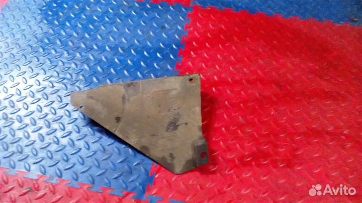 Локер задний левый BMW X5 E53