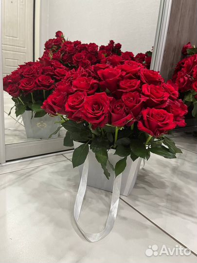 Красные розы букет