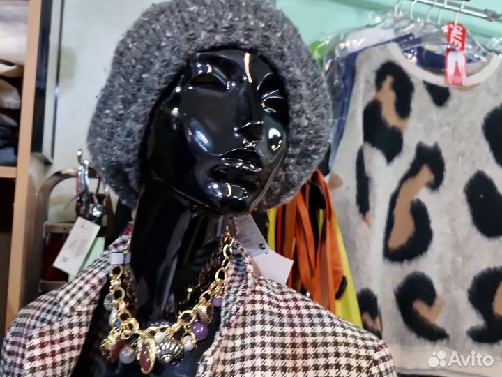 Lina, дизайнерская гипершапка шерсть