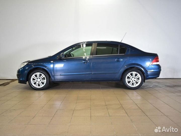 Opel Astra 1.8 AT, 2011, 215 686 км