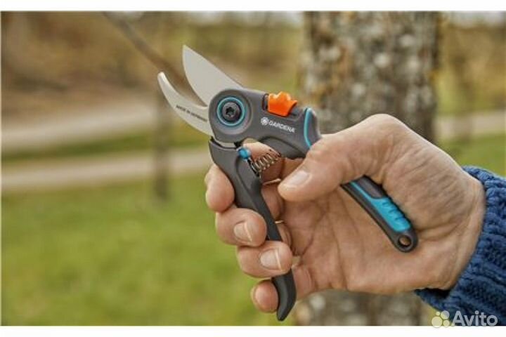 Секатор садовый Gardena Expertcut 22 мм