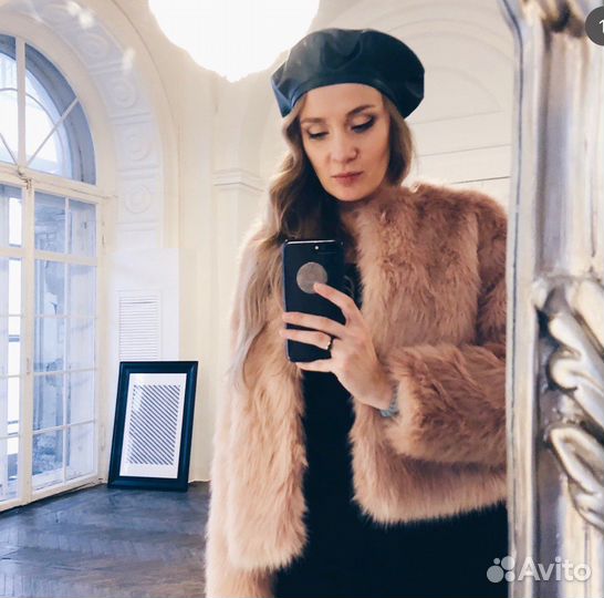 Берет женский кожа