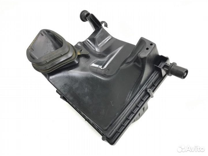 Корпус воздушного фильтра Chevrolet Cruze 1 1.8