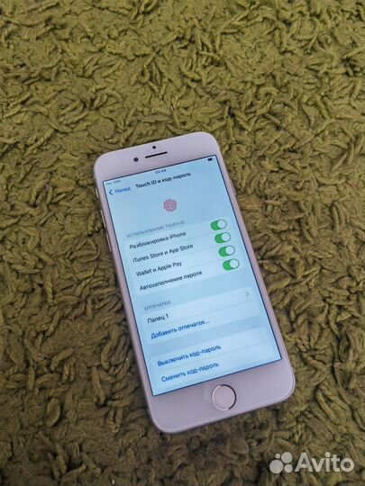 iPhone 8, 64 ГБ