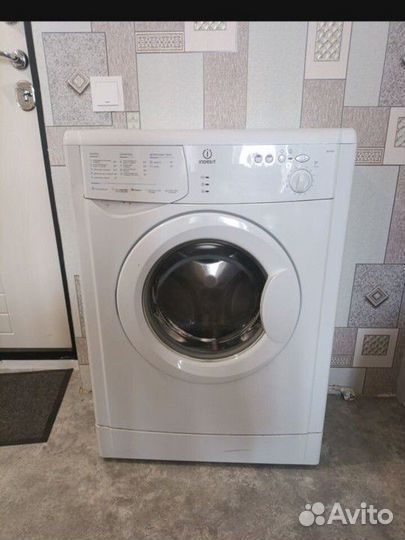 Стиральная машина бу indesit wiun 81