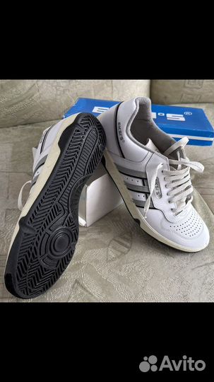 Кроссовки eksis/ adidas / новые