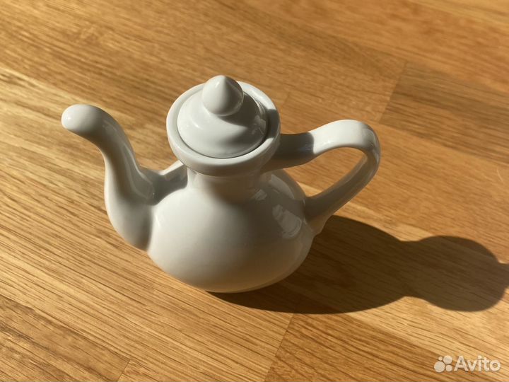 Кувшинчик фарфоровый для соуса