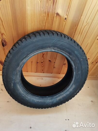 Bridgestone blizzak spike 01 195 55 r15