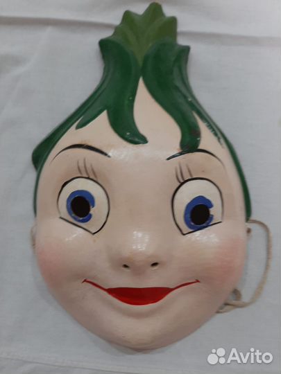 Маска СССР из папье-маше