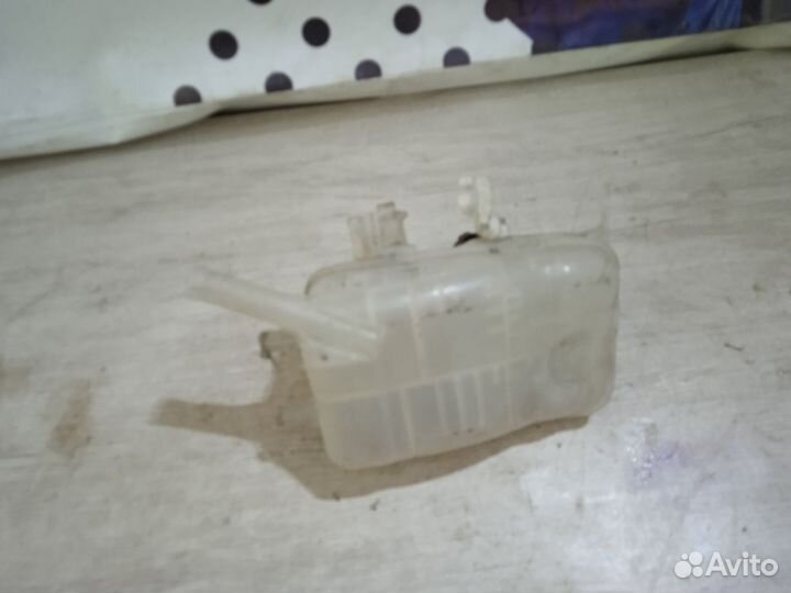 Расширительный бачок Рено Меган 3 Renault Megane 3