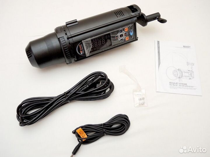 Студийный импульсный свет