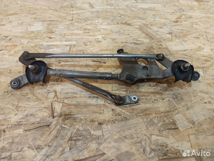 Трапеция дворников Toyota Corolla E150