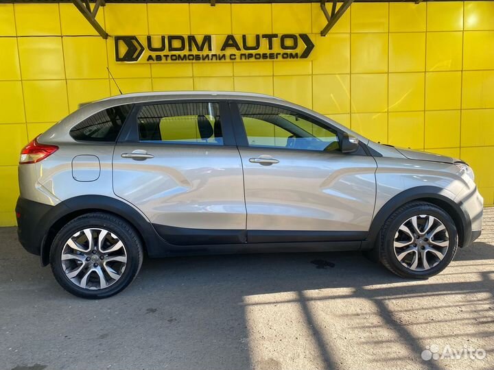 LADA XRAY Cross 1.8 МТ, 2019, 73 385 км