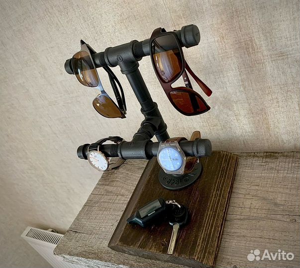 Держатель для наручных часов, очков в стиле лофт