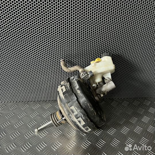 Усилитель тормозов вакуумный Opel Astra