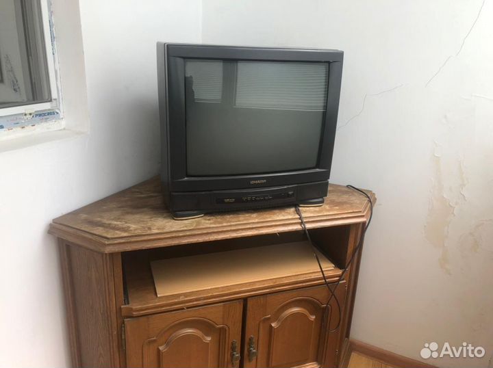 Тумба под телевизор