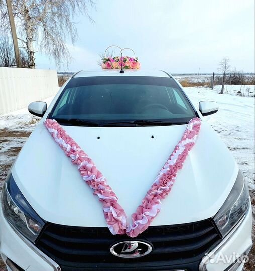 Свадебные украшения на машину