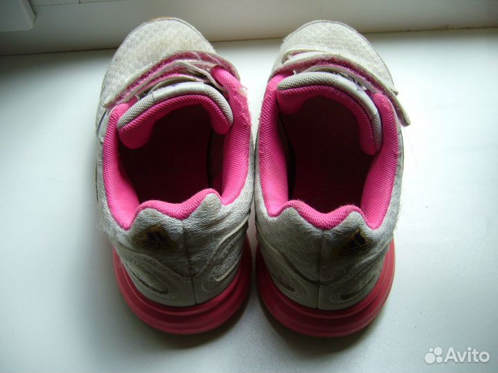 Кроссовки adidas оригинал