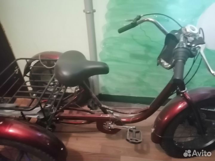 Трехколесный велосипед