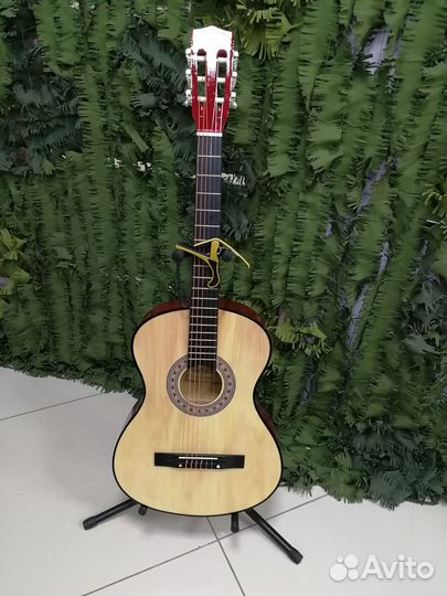 Гитара и каподастр