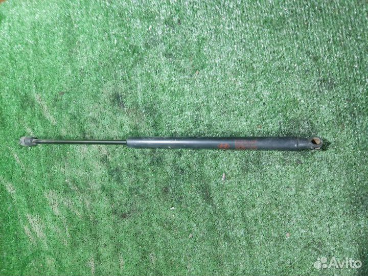 Амортизатор двери багажника Hyundai Getz