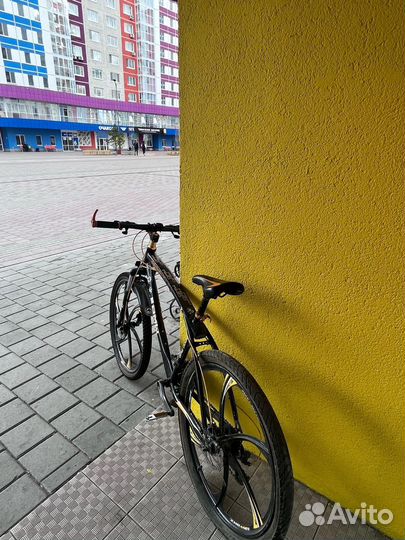 Велосипед BMW