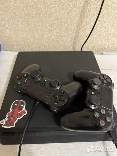Sony PS4 slim 1tb
