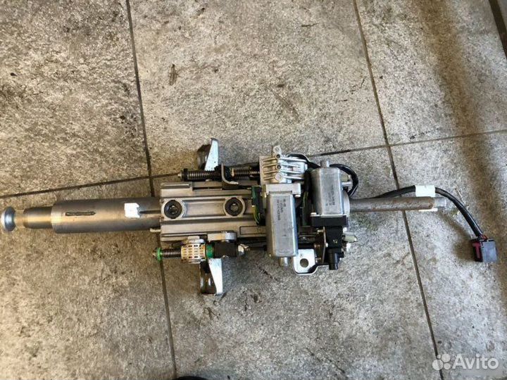 Рулевая колонка Audi A8