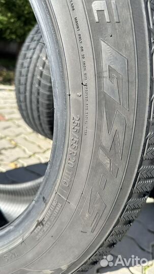 Toyo Observe GSi-5 255/55 R20 111Q