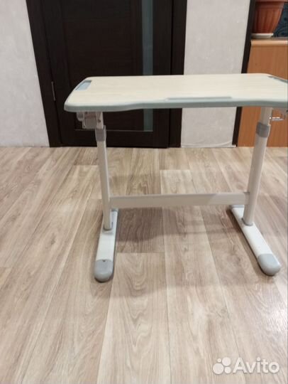 Продам растущую парту со стулом