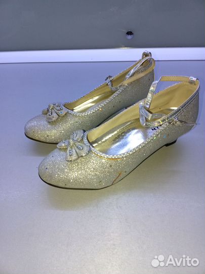 Туфли новые 34размер