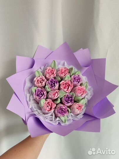 Букет из зефирных тюльпанов для учителя