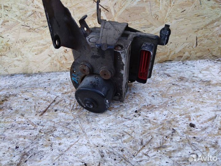 Блок ABS Ford Focus 1