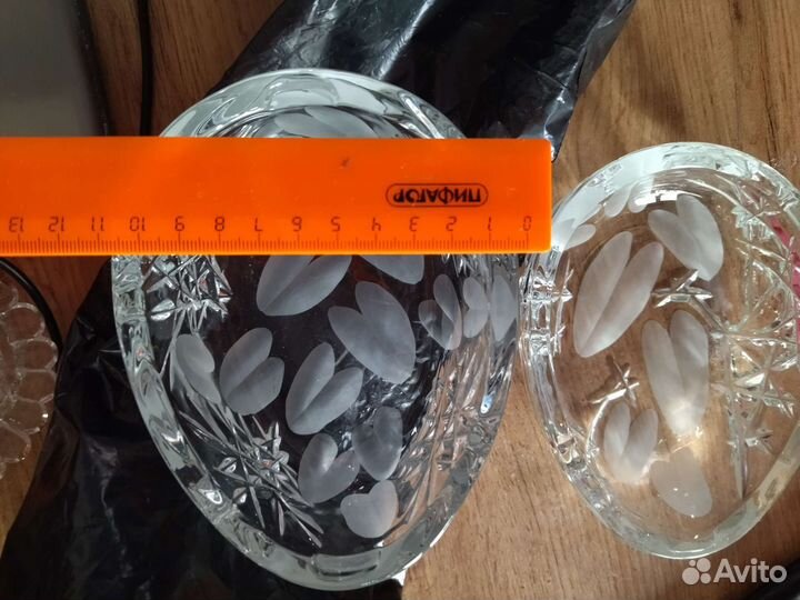 Хрустальная шкатулка ваза конфетница