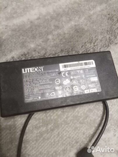 Блок питания для ноутбука