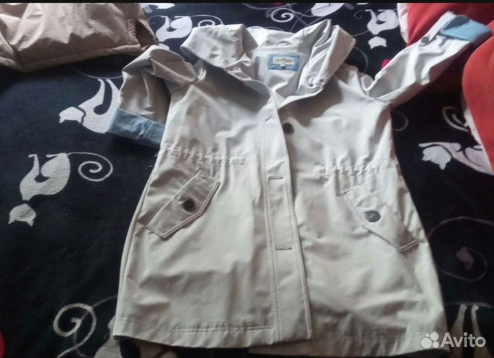 Куртка ветровка женская