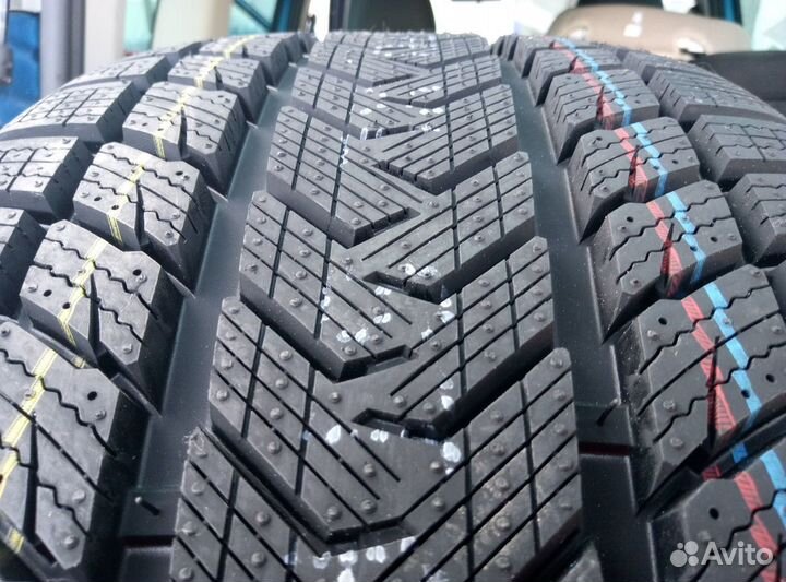 Gripmax SureGrip Pro Winter 265/35 R22 и 285/35 R22