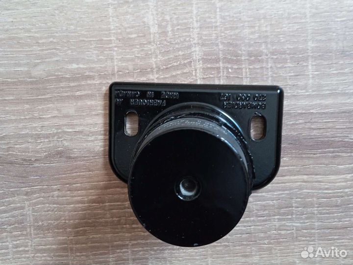 Подушка опора двигателя SEA-DOO Rotax 787 951