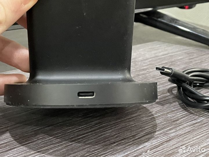 Беспроводная Зарядка Xiaomi 20w