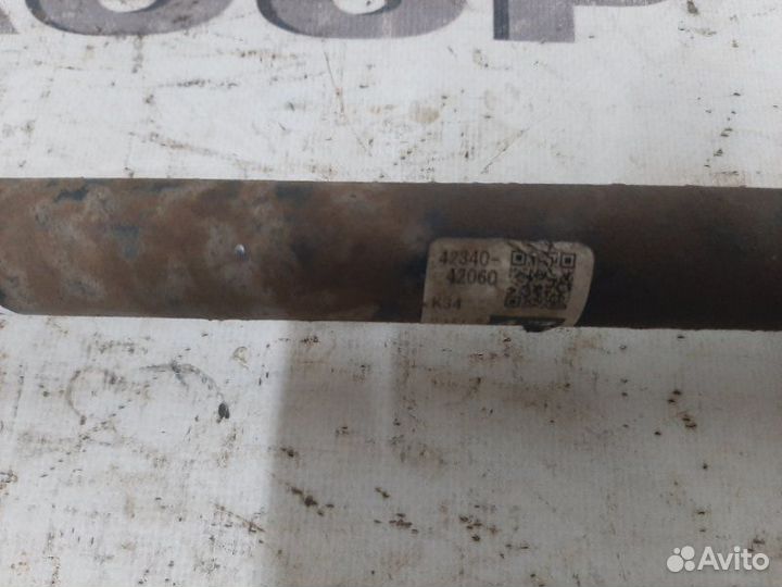 Вал приводной задний левый Toyota Rav4 axah52L