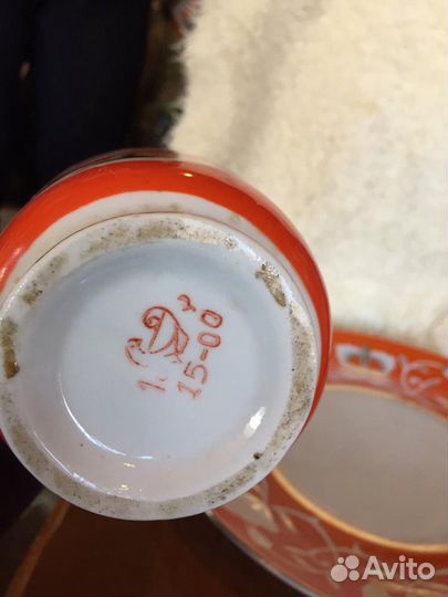 Кувшин с тарелкой