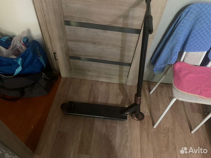 Трюковой самокат tech team goliath