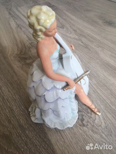 Статуэтка фарфор германия